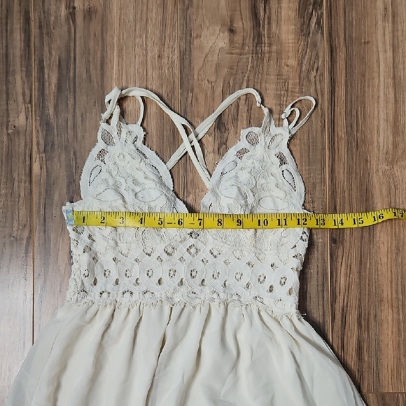 Love Tree Creamy Ivory Sexy Lacy Bodice Mini Slip Dress Medium - Picture 7 of 10